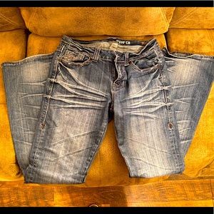 Cowgirl Tuff Jeans 30/33